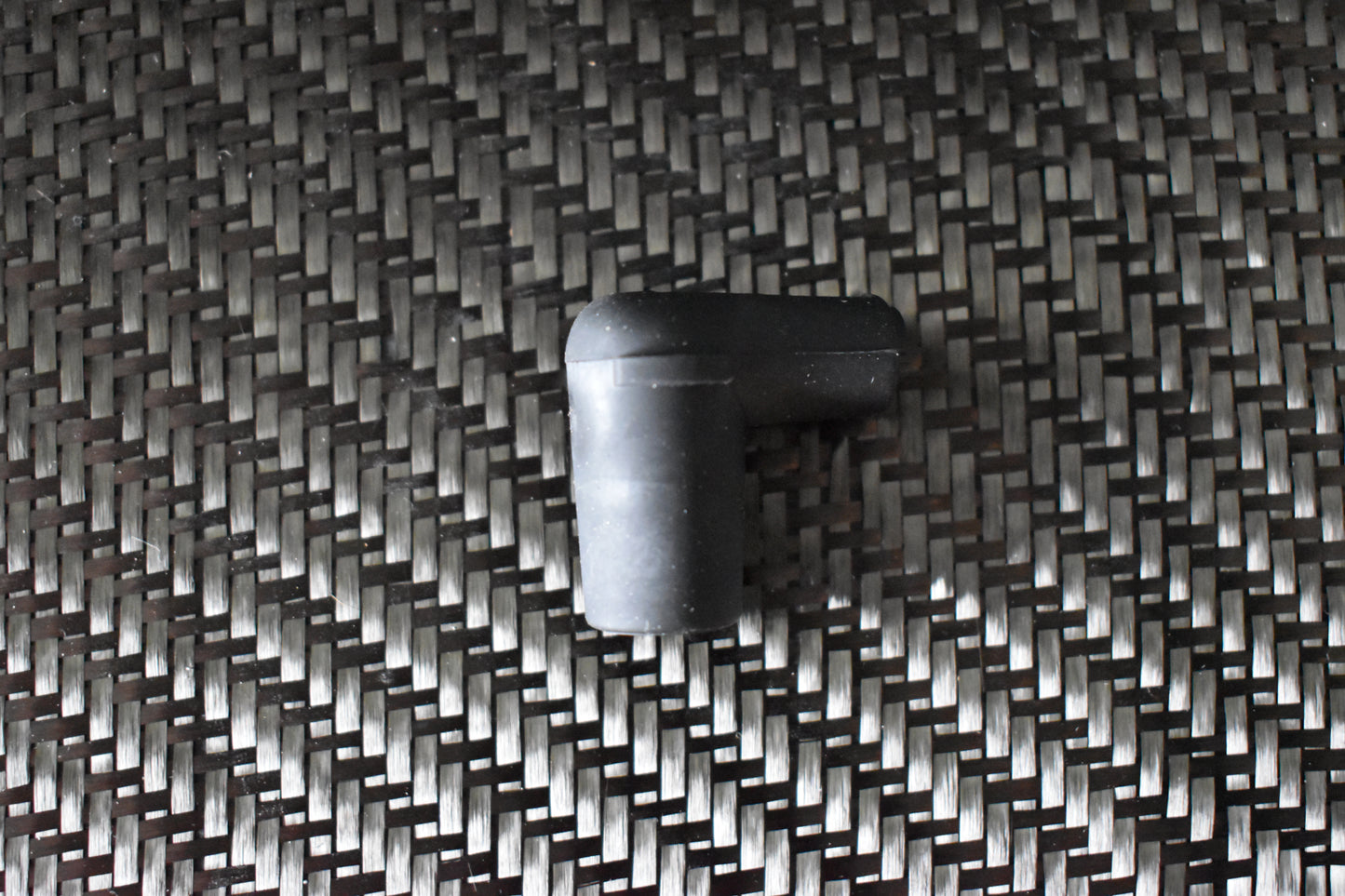 CMB 27 GPX PLUG CAPS