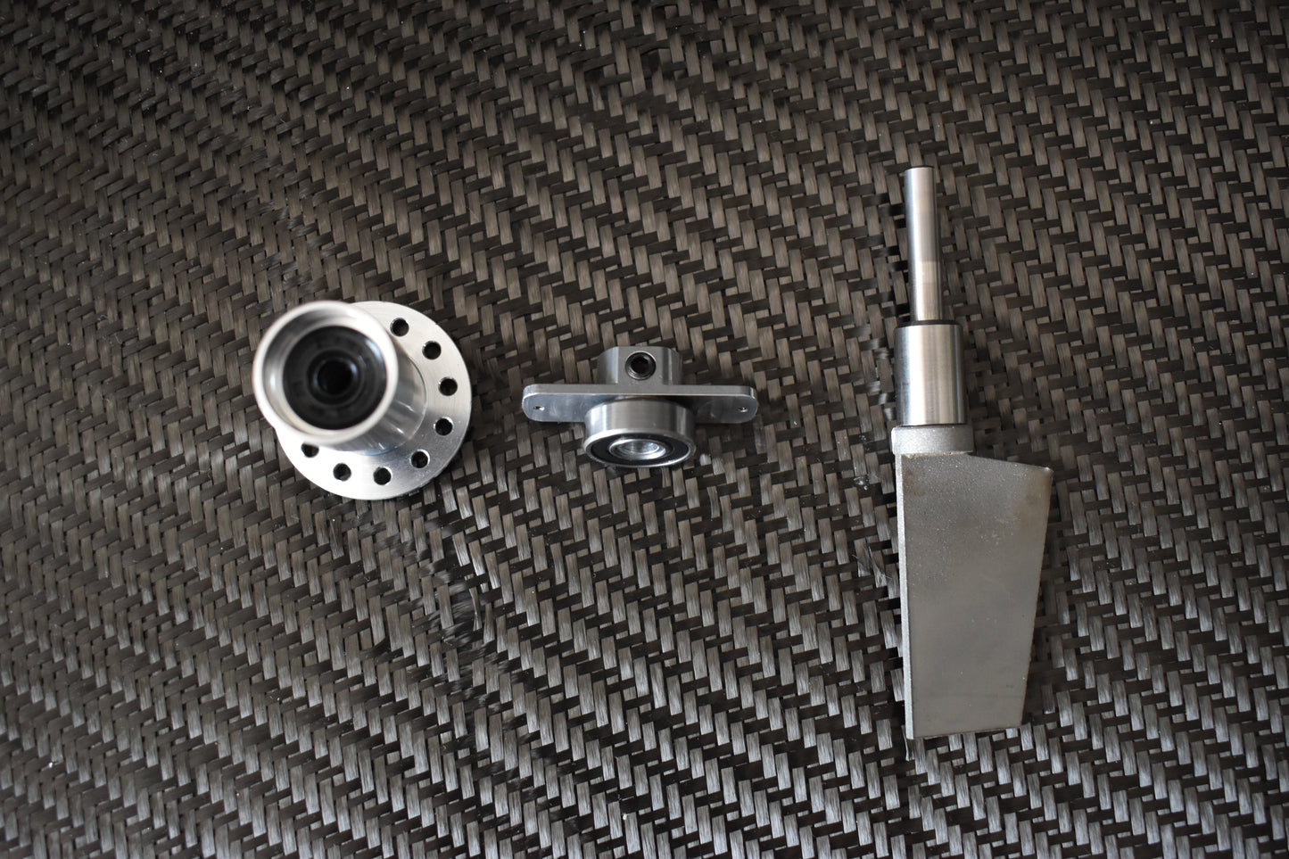RUDDER HOUSING WITH BLADE FAST CHANGE SYSTEM MEDIUM FOR 45 BOATS