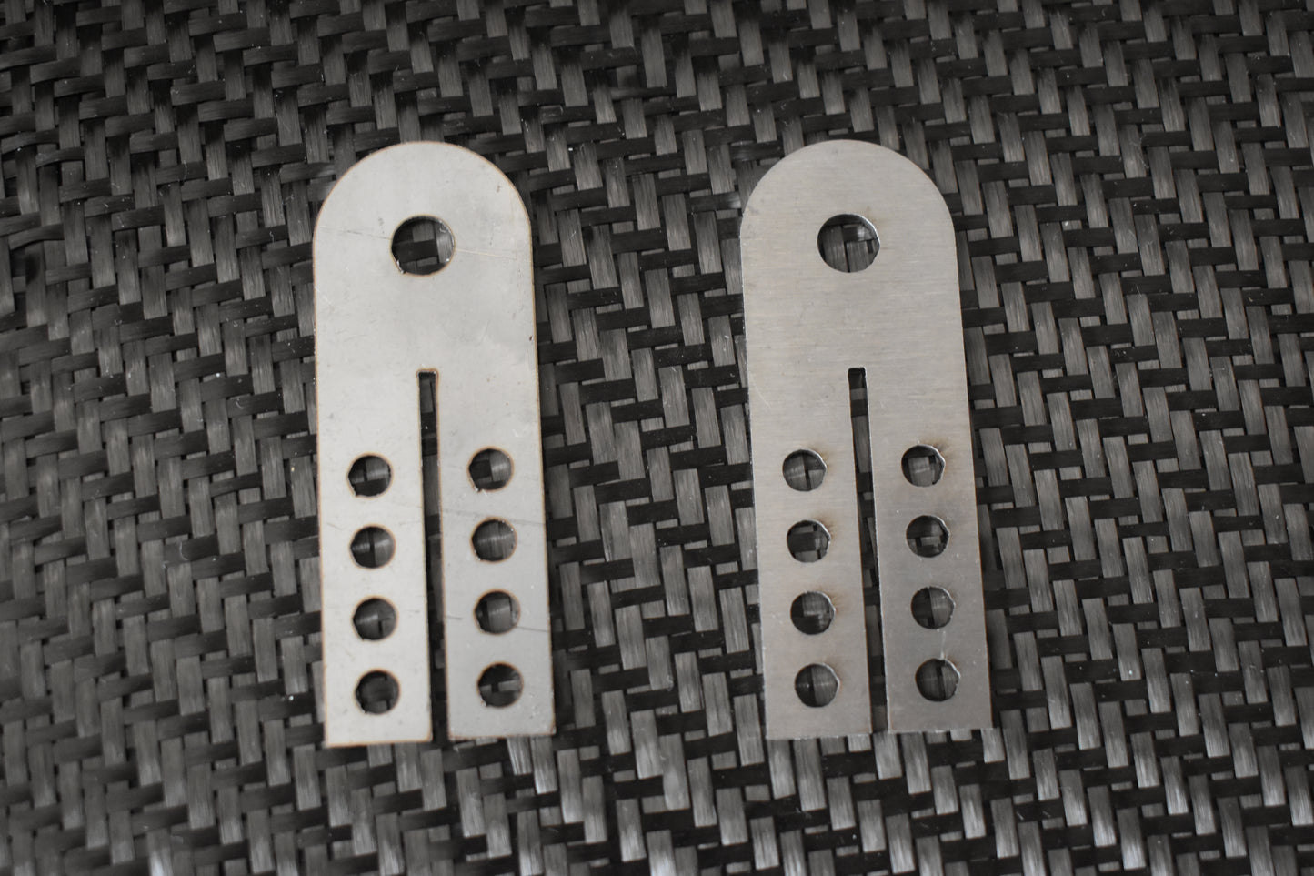 MONTAGE PLATES